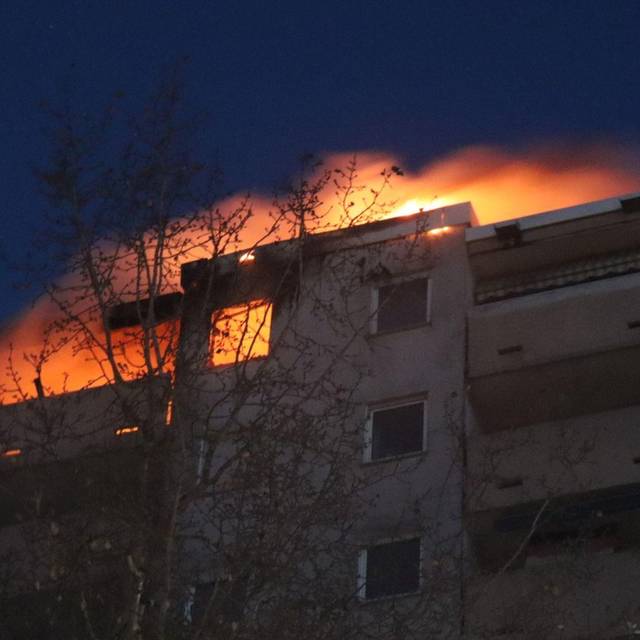 Hochhaus brennt in Mannheim