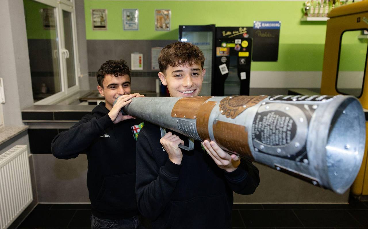 Liebesbrauch Lehnenausrufen