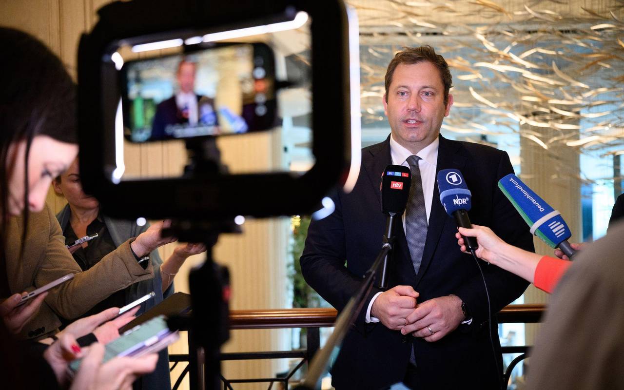 Bundesfinanzminister Klingbeil in Singapur