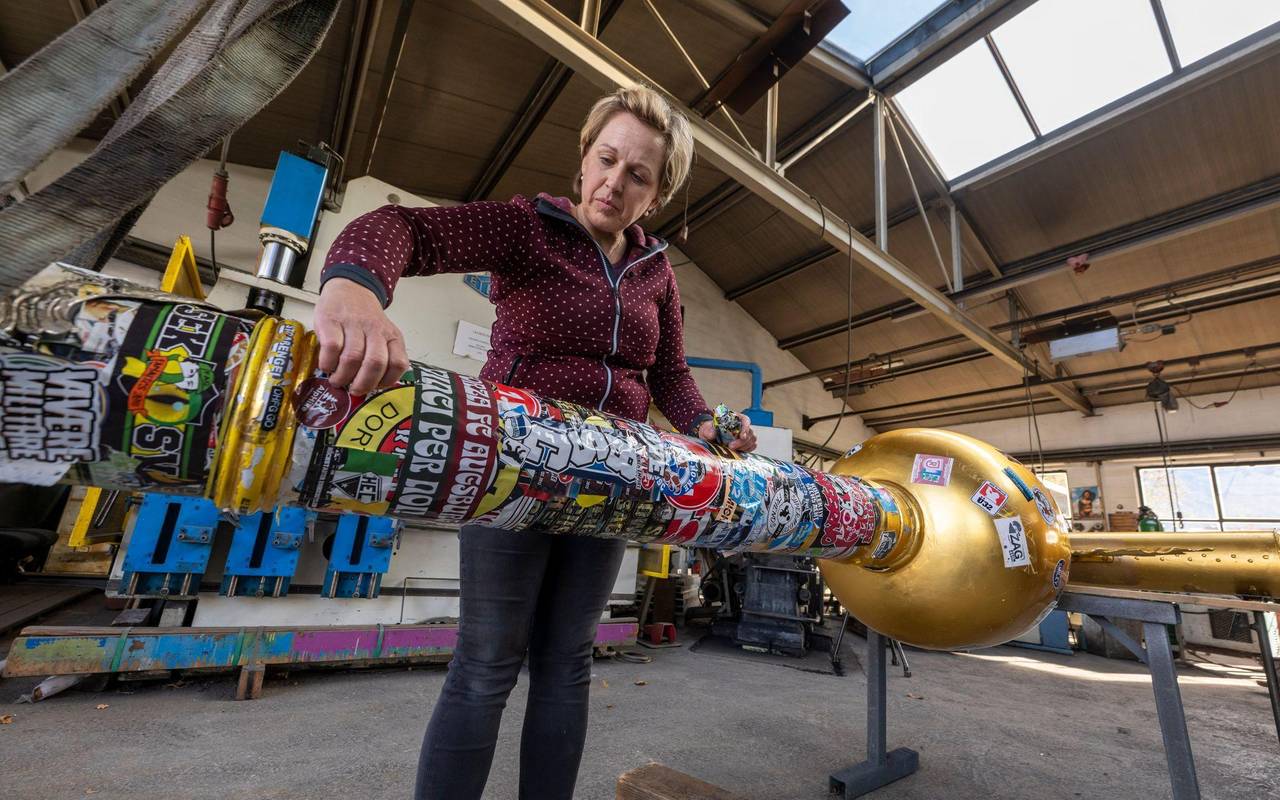 Zugspitz-Gipfelkreuz wird ins Tal geflogen und restauriert