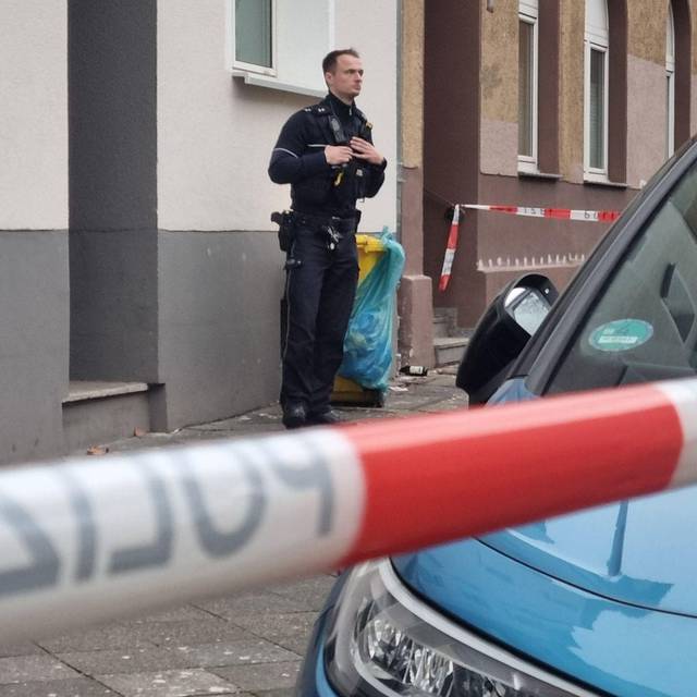Frau und Baby tot aufgefunden – Vater tatverdächtig