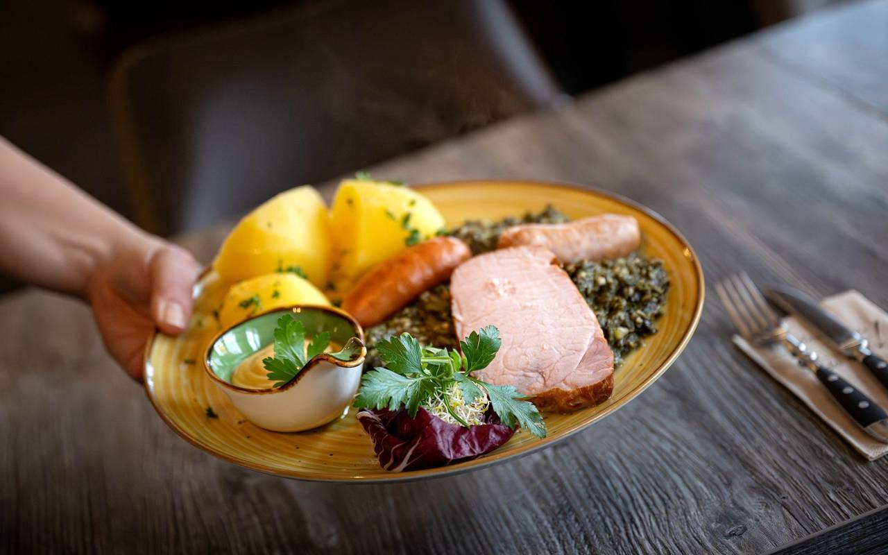 Pendler, Gastro, Ehrenamt: Bundestag beschließt Entlastung