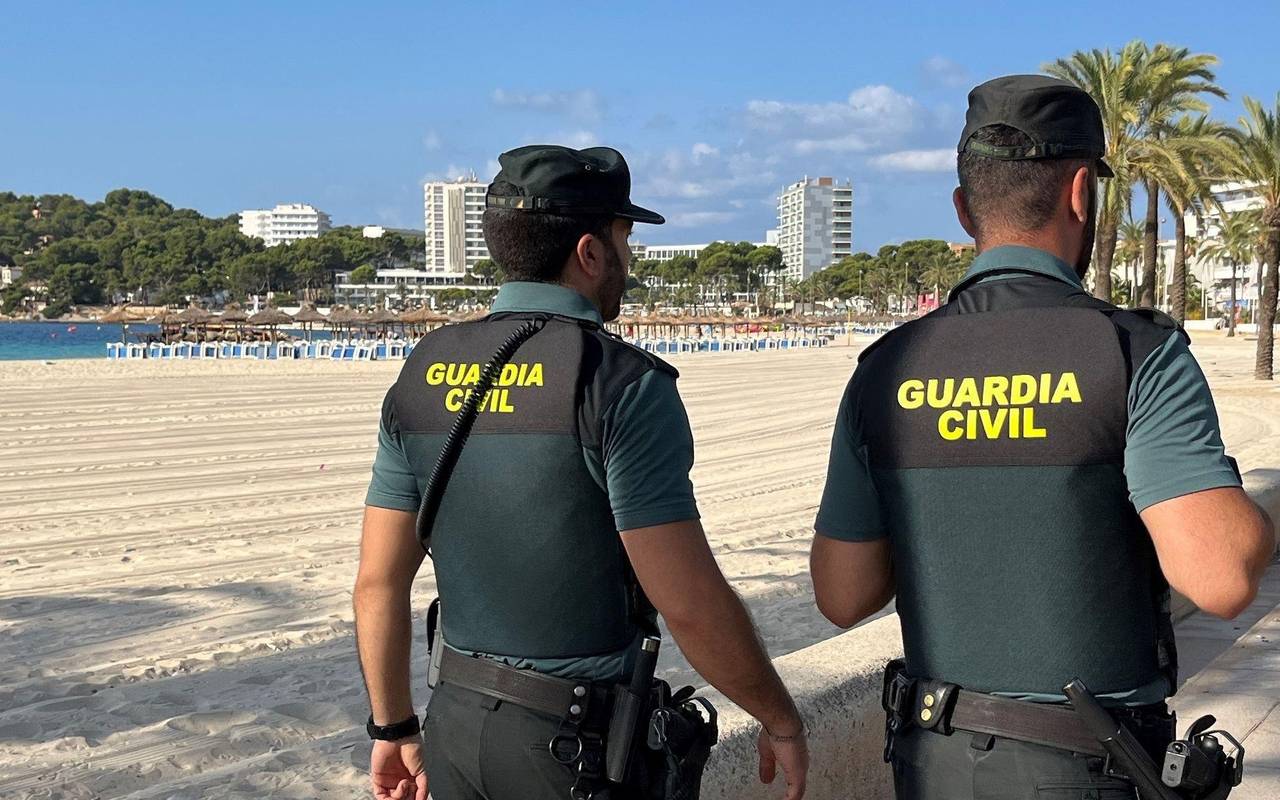 Beamte der Polizeieinheit Guardia Civil auf Mallorca.