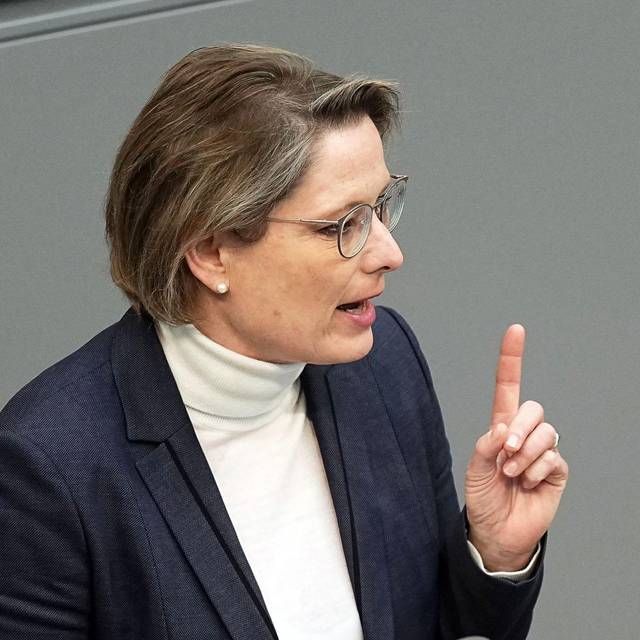 Justizministerin Hubig gegen Klarnamenpflicht im Internet