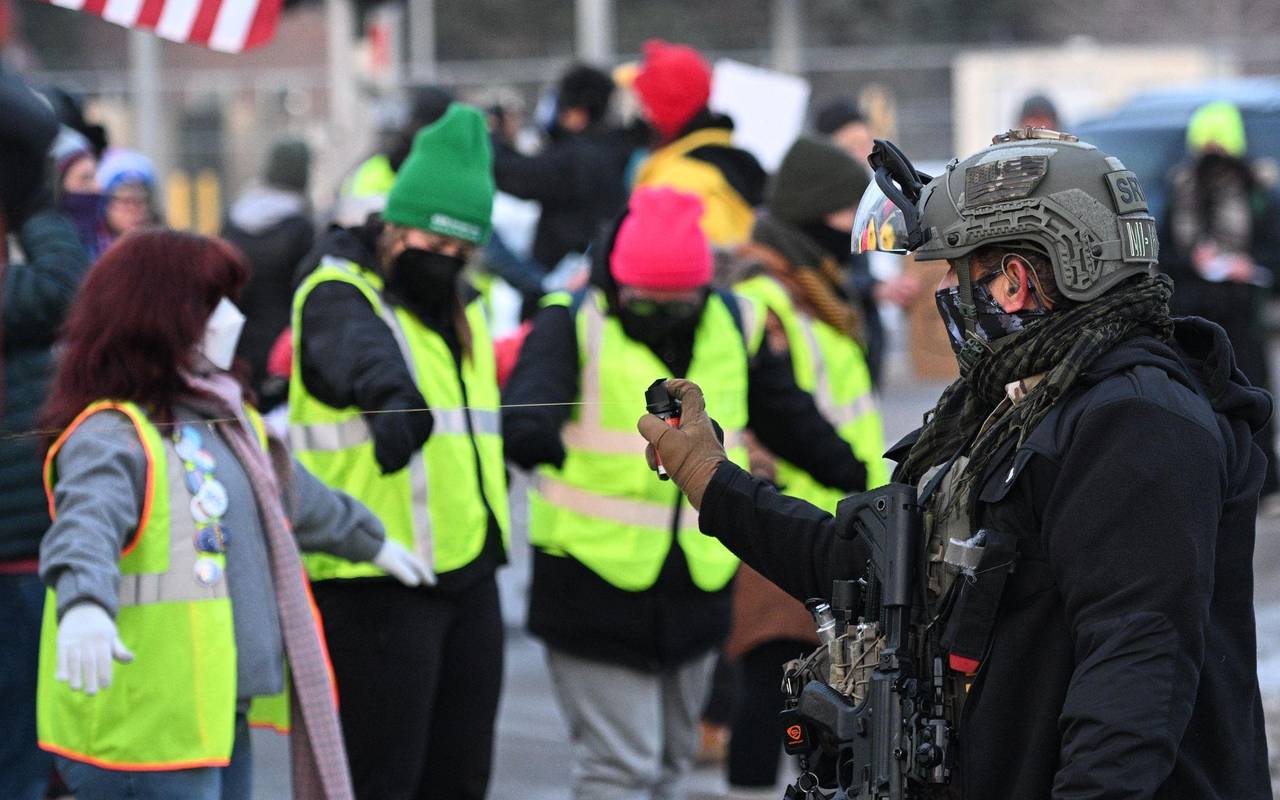 Frau stirbt nach Schüssen eines ICE-Beamten in Minneapolis