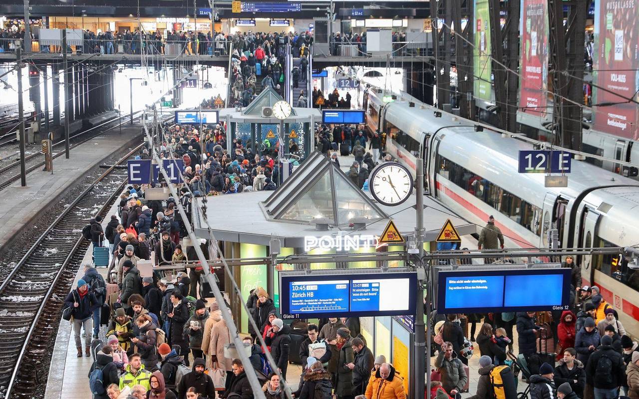 Nach Sturmtief Elli - Lage am Hamburger Hauptbahnhof
