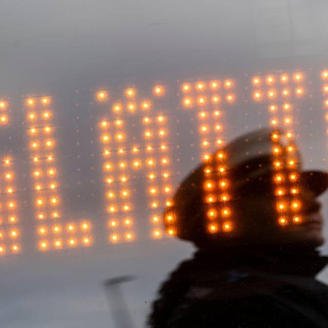 Glatteis auf dem Wiener Flughafen führt zu Problemen