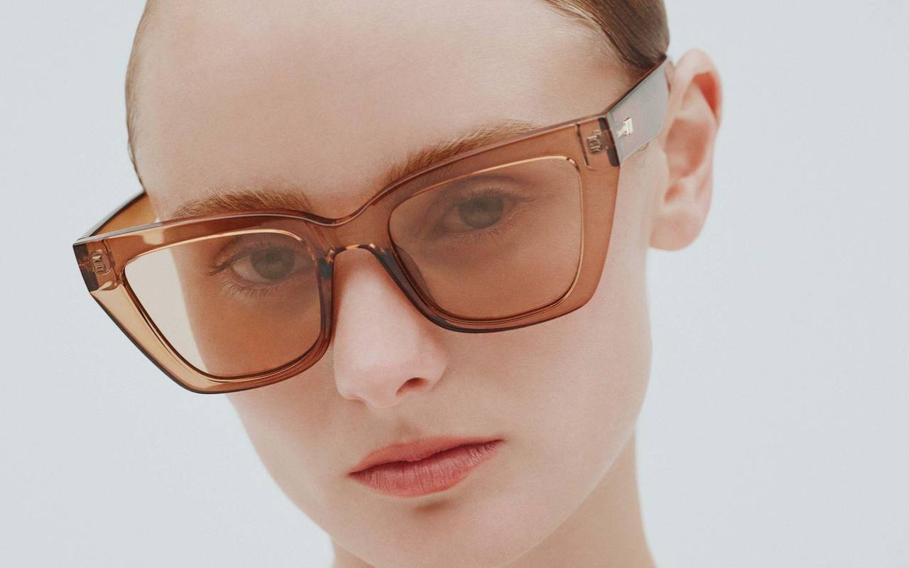 Brille von Le Specs "Le Coeur"