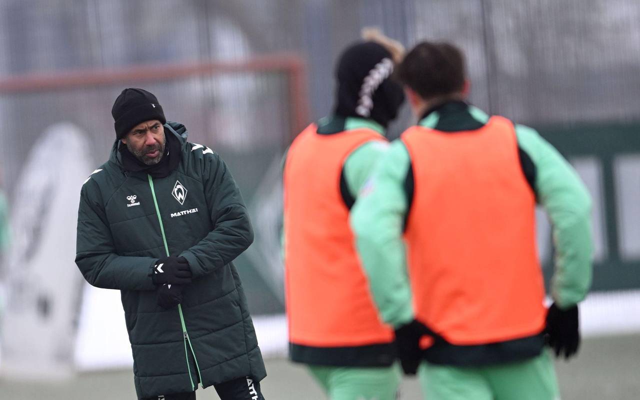 Werder Bremen - Training mit neuem Trainer Thioune