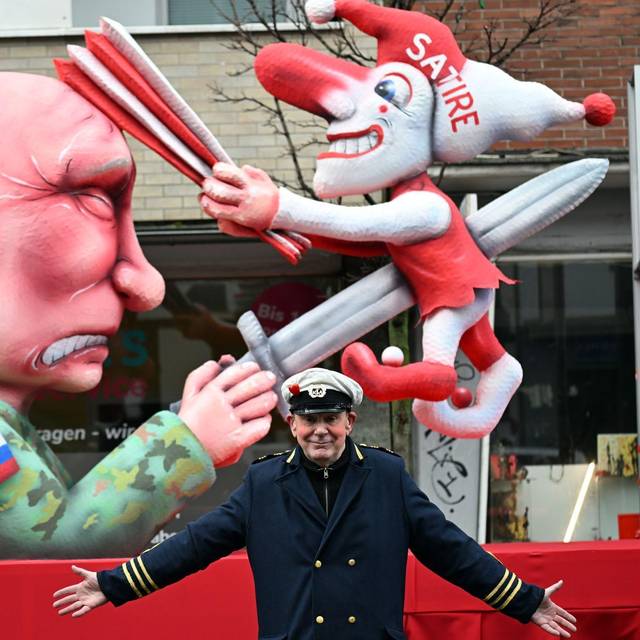 Rosenmontag am Rhein - Düsseldorf