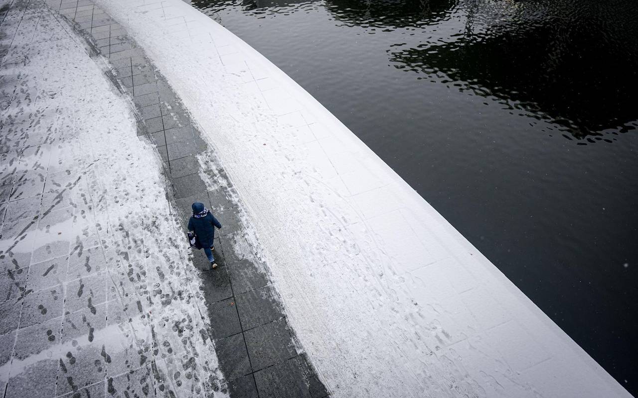 Schnee im Regierungsviertel