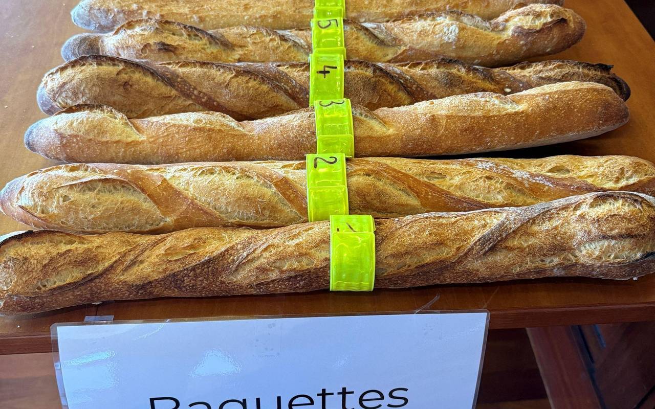 Baguette-Wettstreit in Paris - Sieger backt für den Élysée