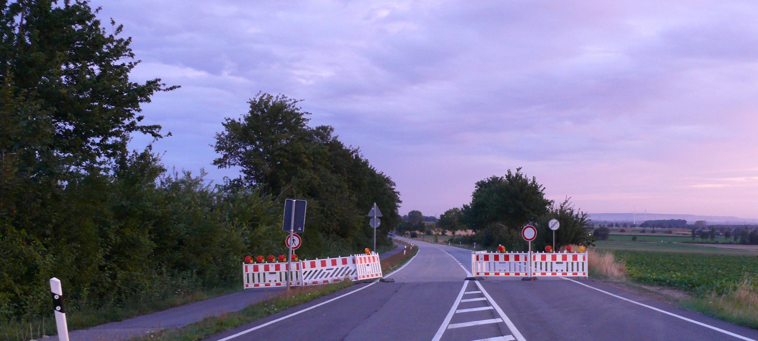 Unfall auf gesperrter B56