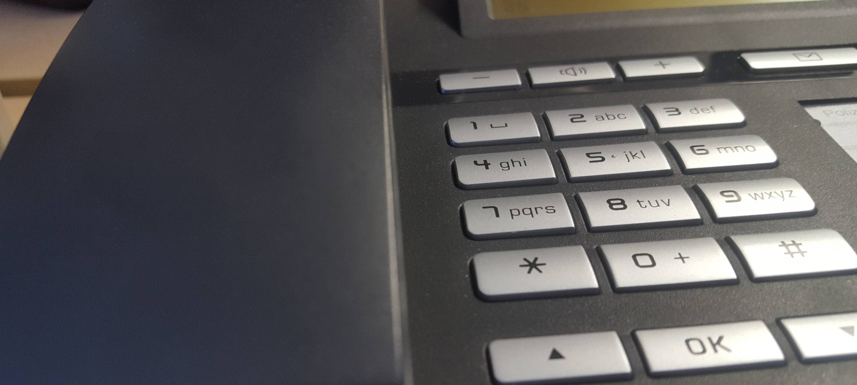 Betrüger in Heimbach geben sich als Polizisten aus