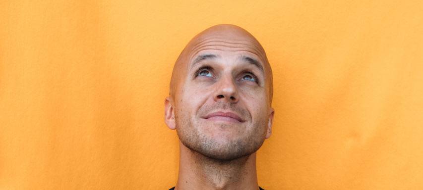 Milow singt auf "Bühne unter Sternen"