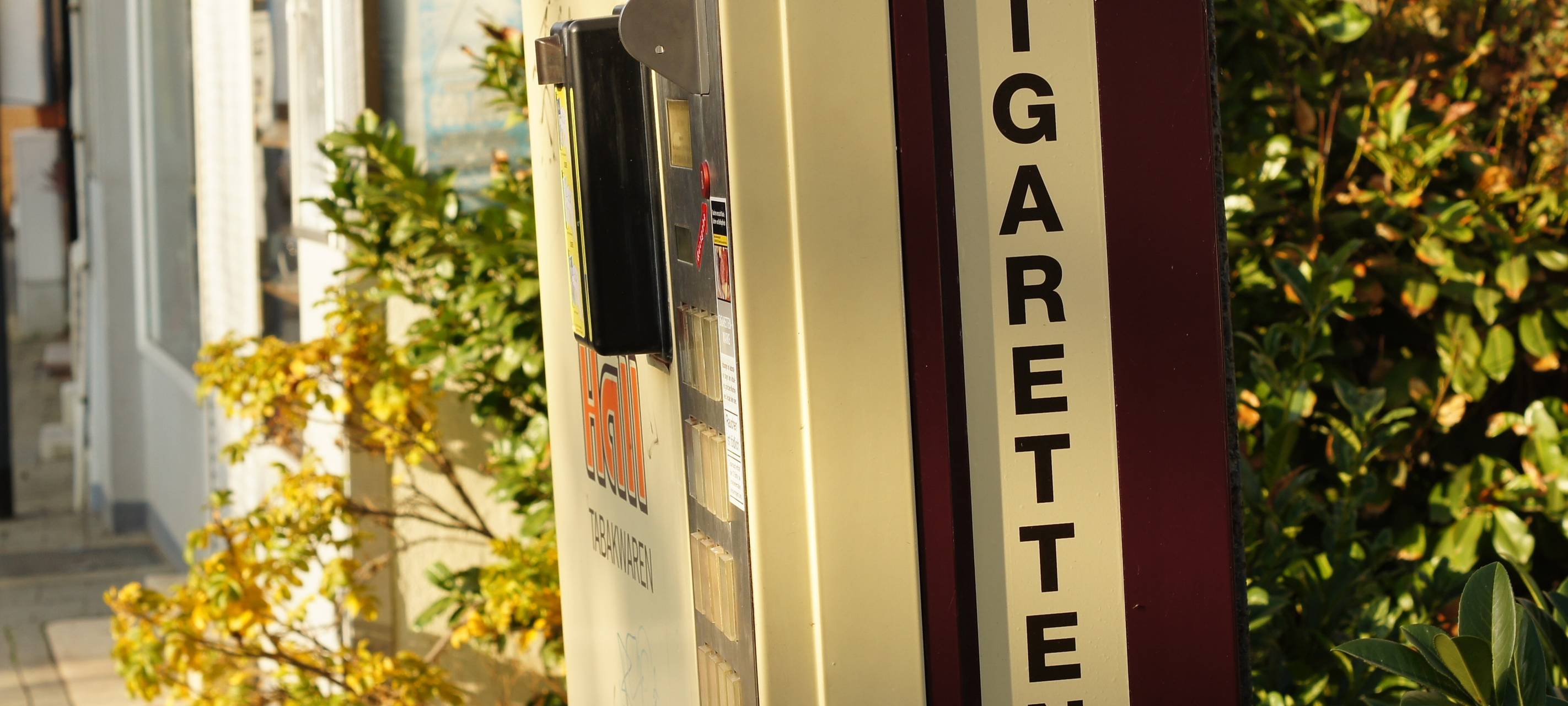 Zigarettenautomat in Heimbach-Vlatten fast geknackt