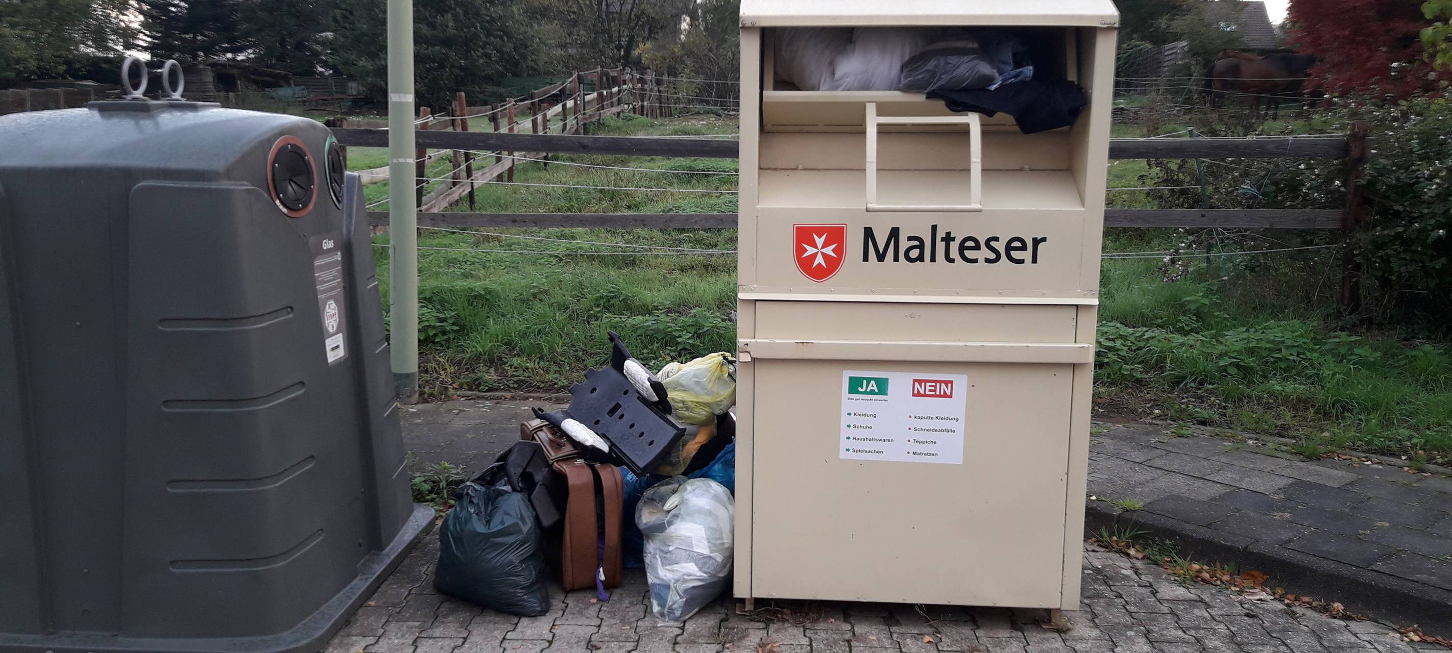 Altkleider müssen warten