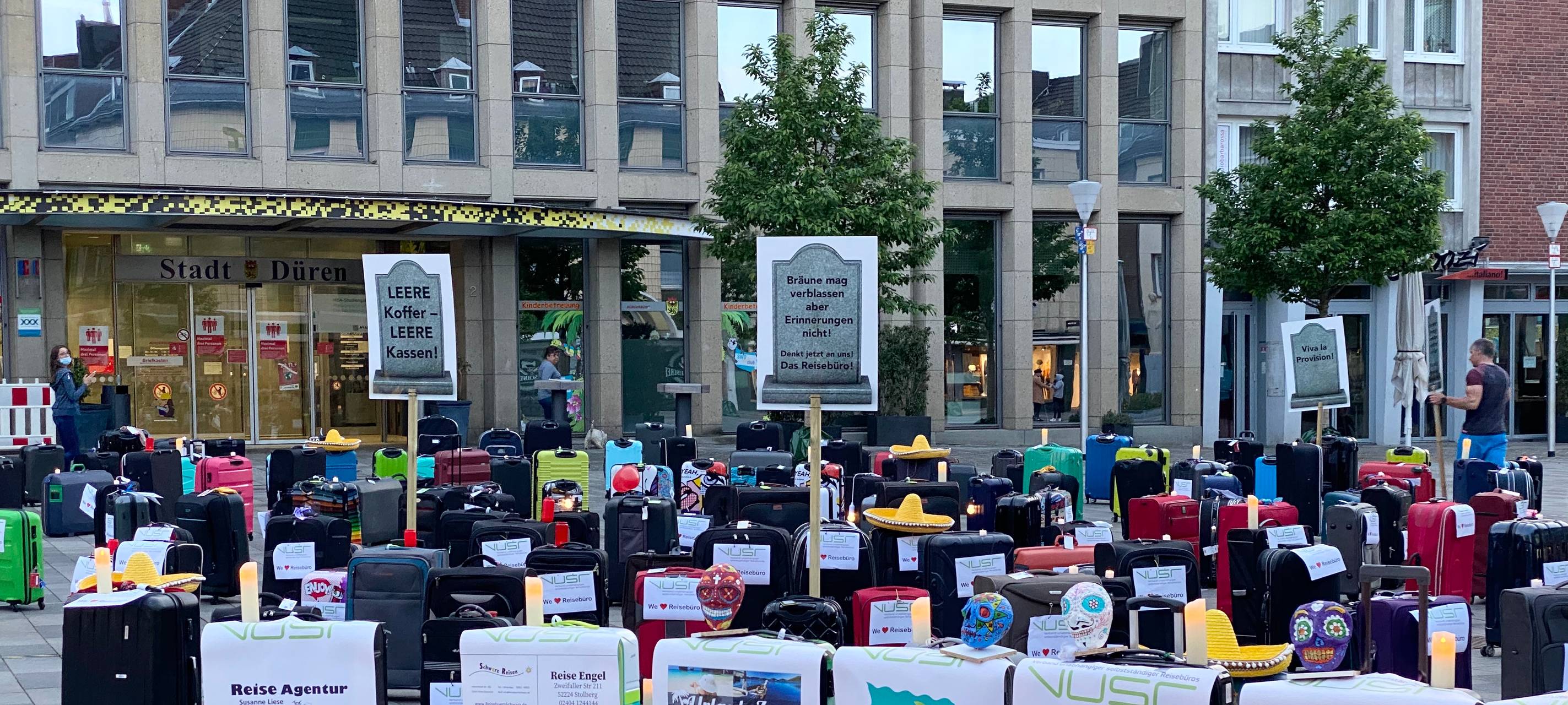 Aktion der Reisebüros in Düren