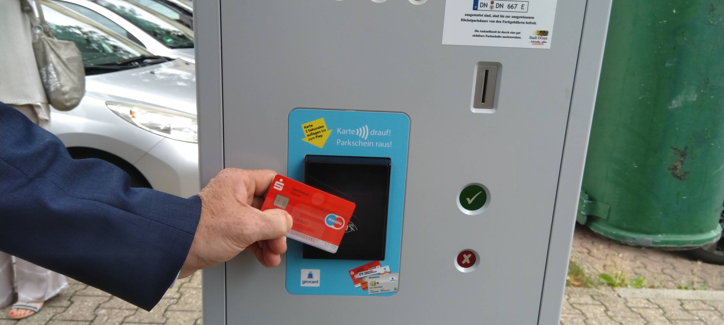 Parktickets in Düren kontaktlos bezahlen