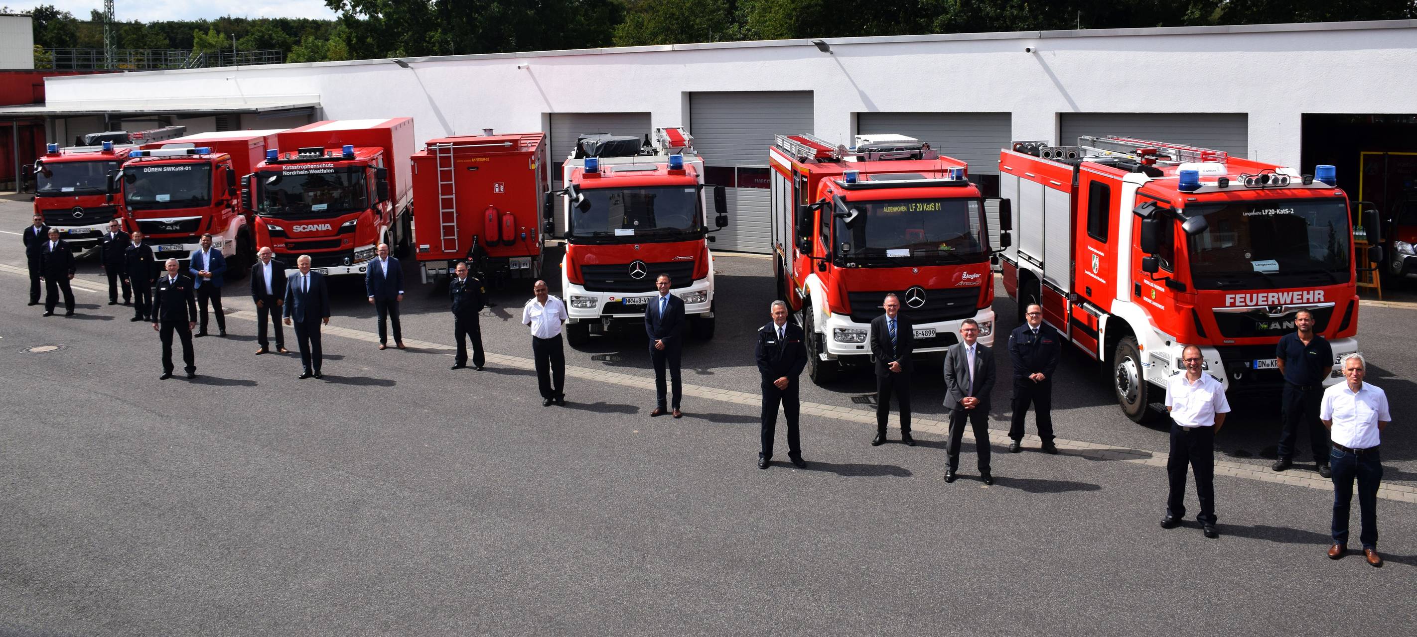 Neue Fahrzeuge für die Feuerwehr