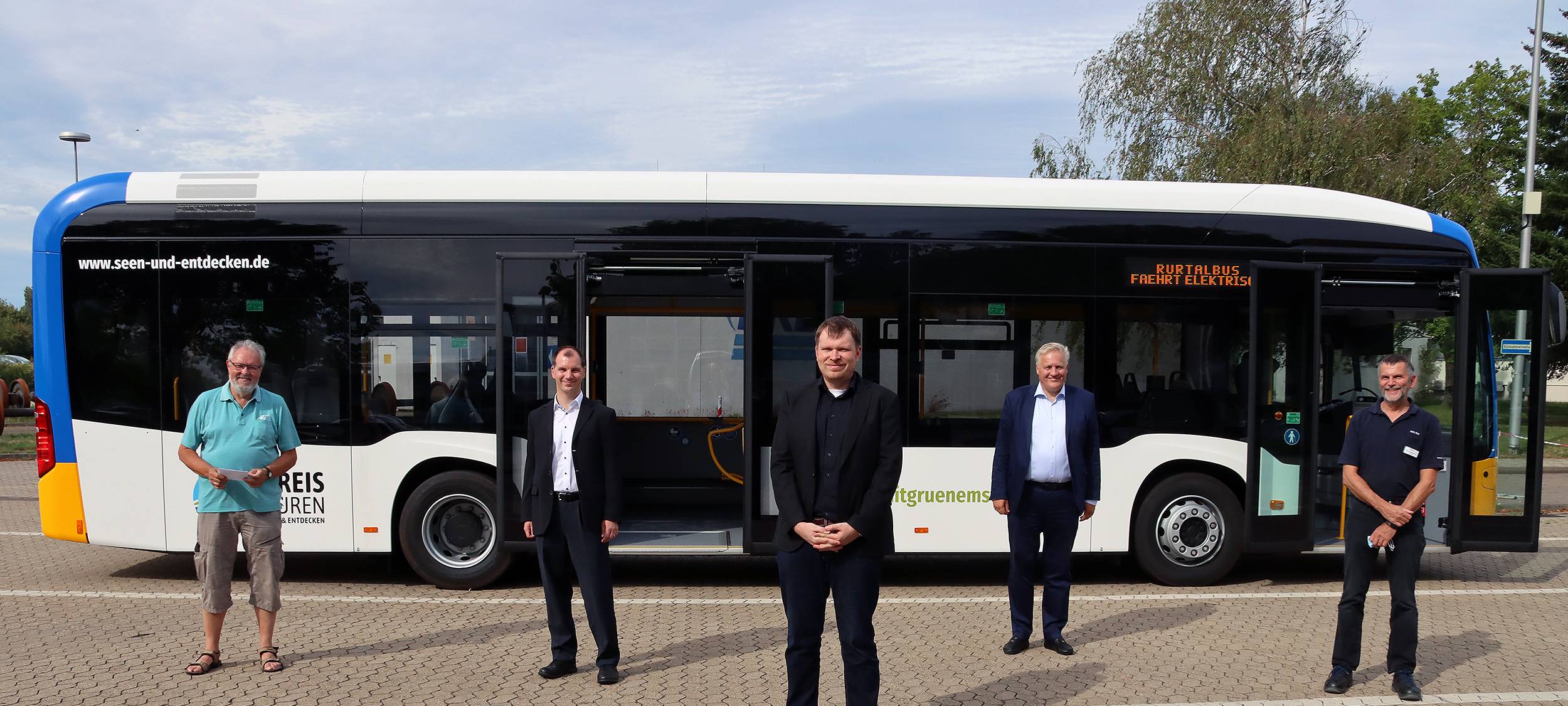 Erste Elektrobusse sind da