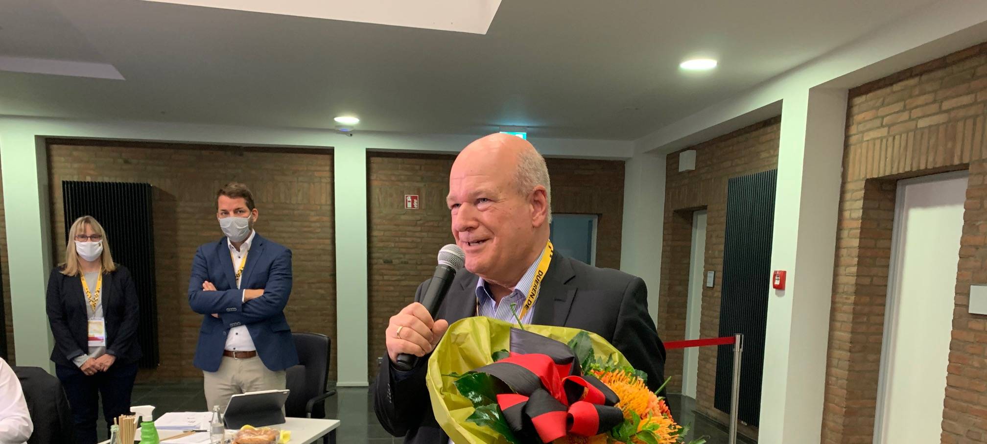 Ullrich siegt über Floßdorf