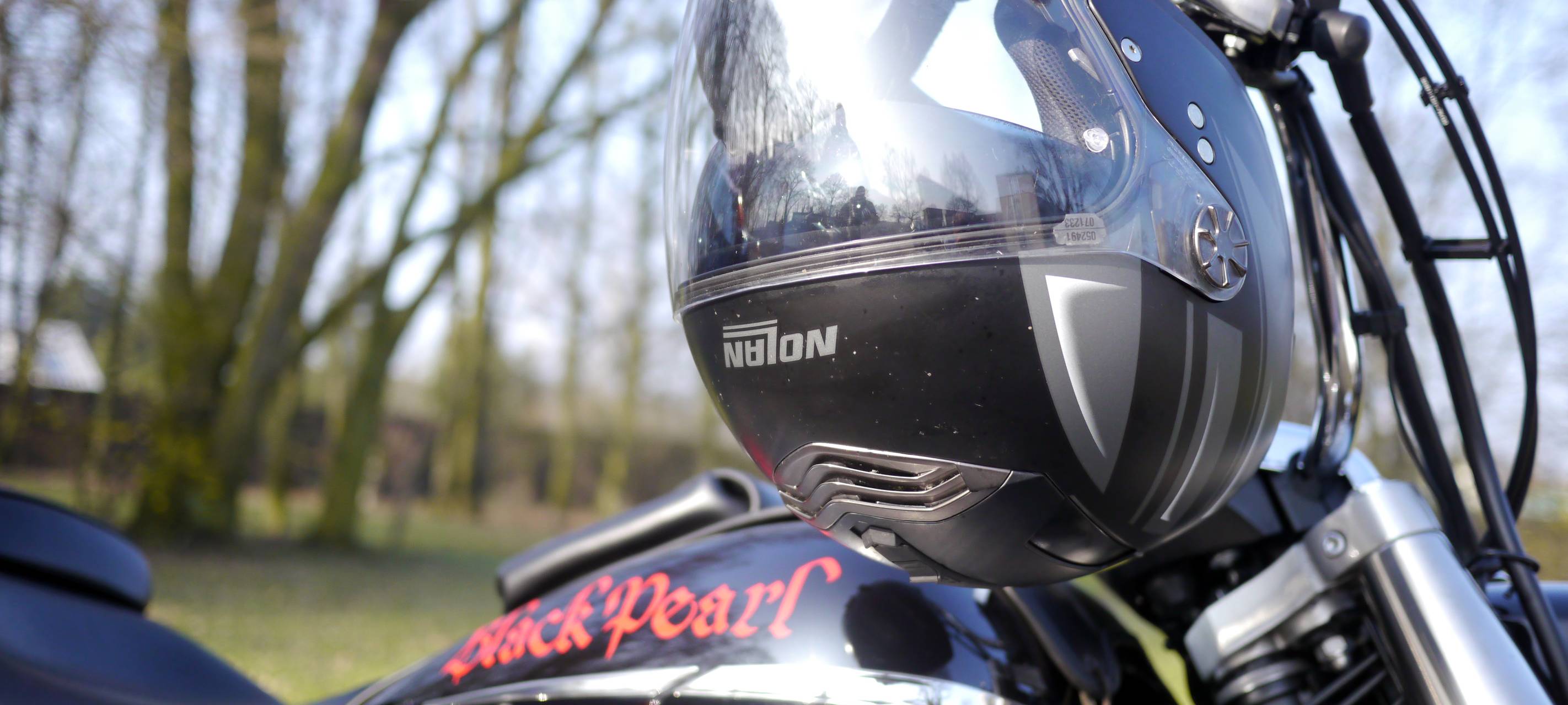 Motorrad vor Augen des Besitzers gestohlen