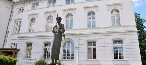 Präsenzunterricht in Musikschule Düren