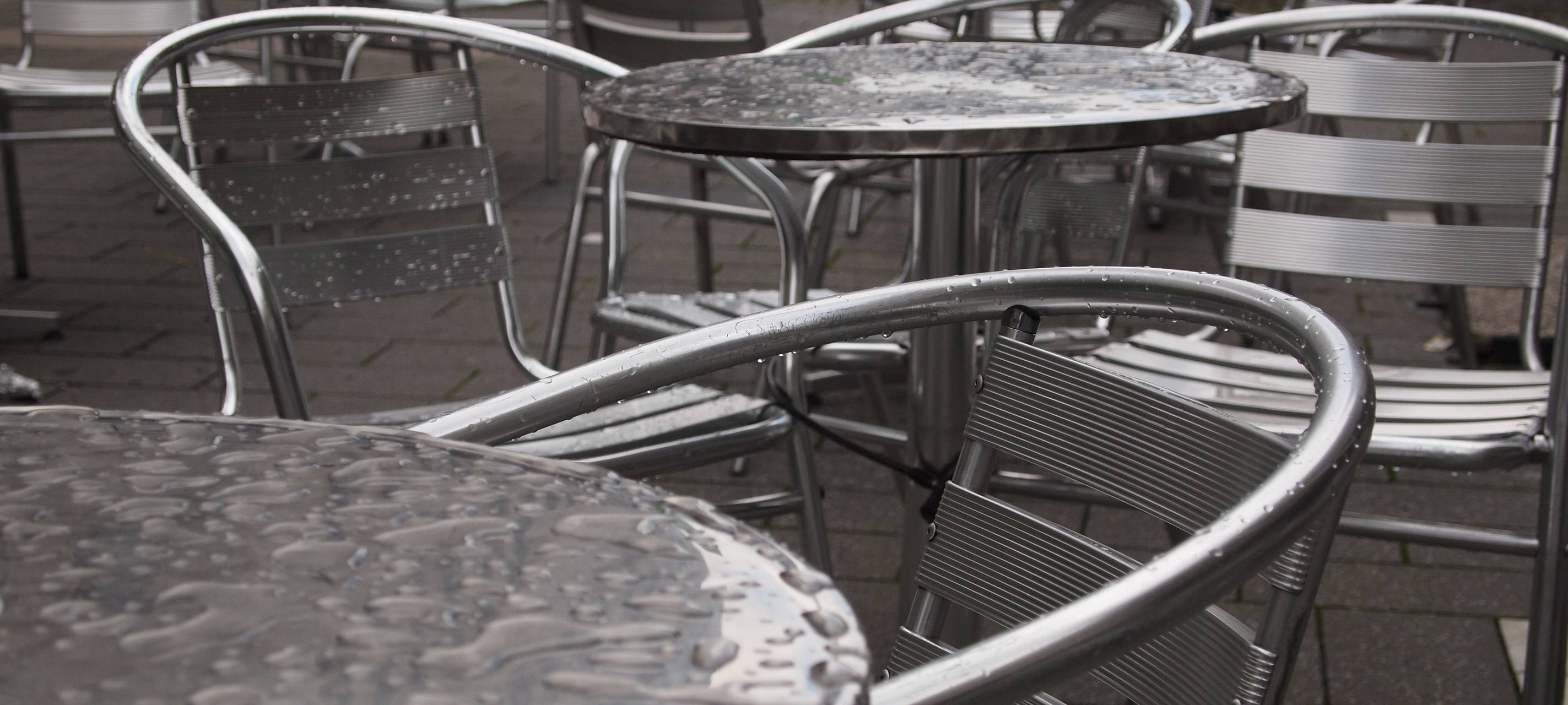 Mit Abstand ins Lokal