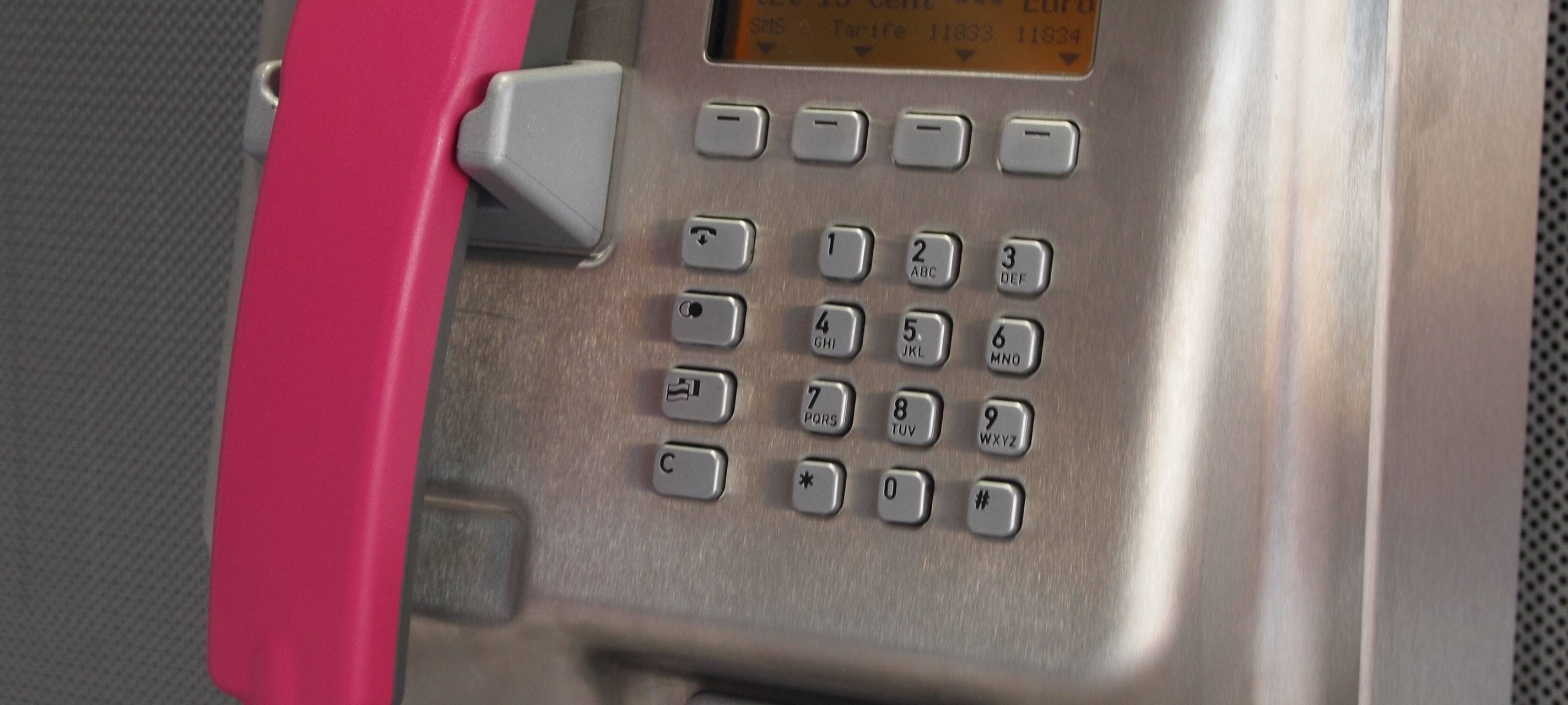 Telefone wieder am Netz