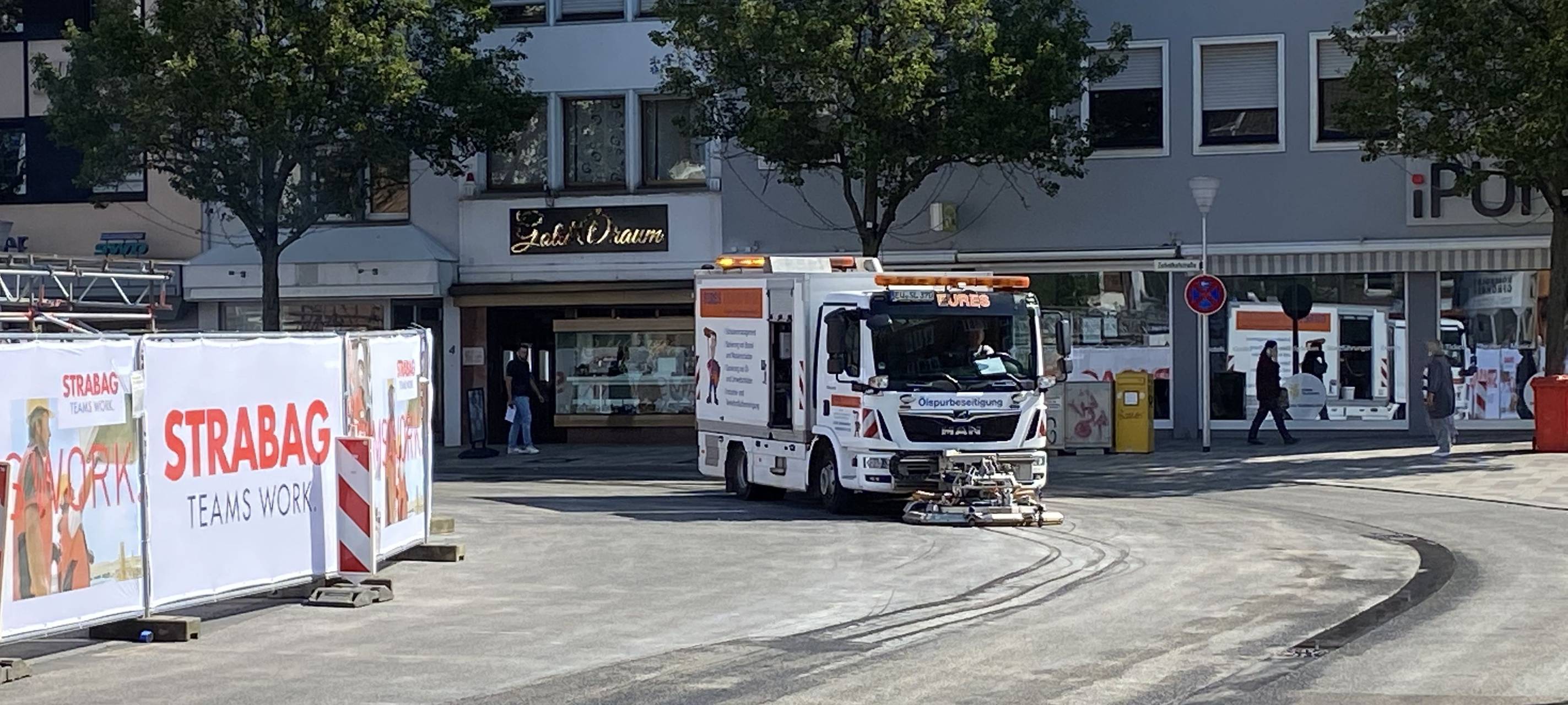 Bus verliert Diesel
