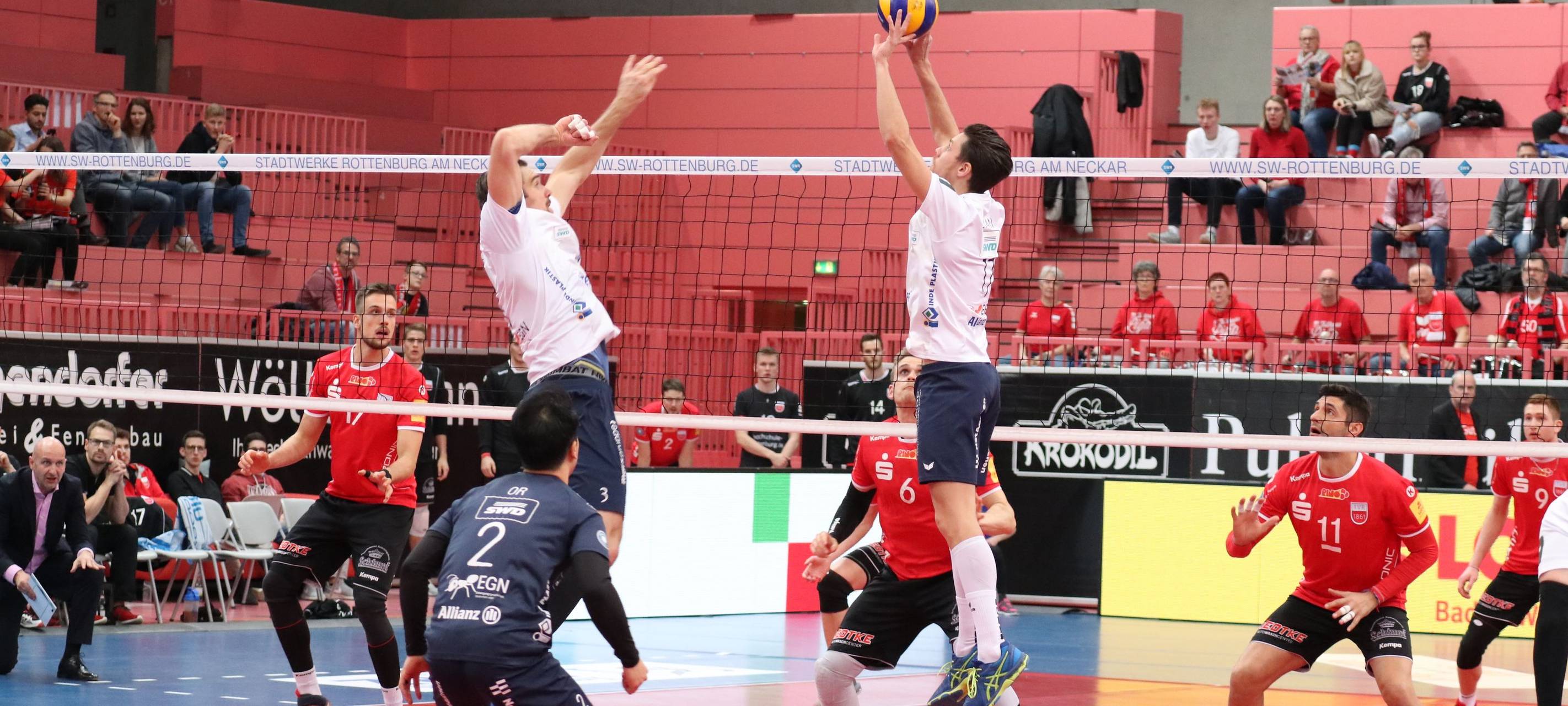 Powervolleys rutschen auf Platz 6