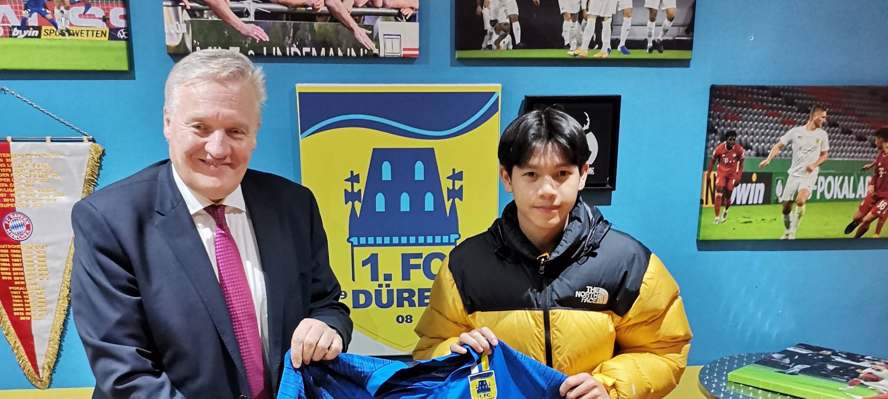 Neuer Offensivspieler für 1. FC Düren