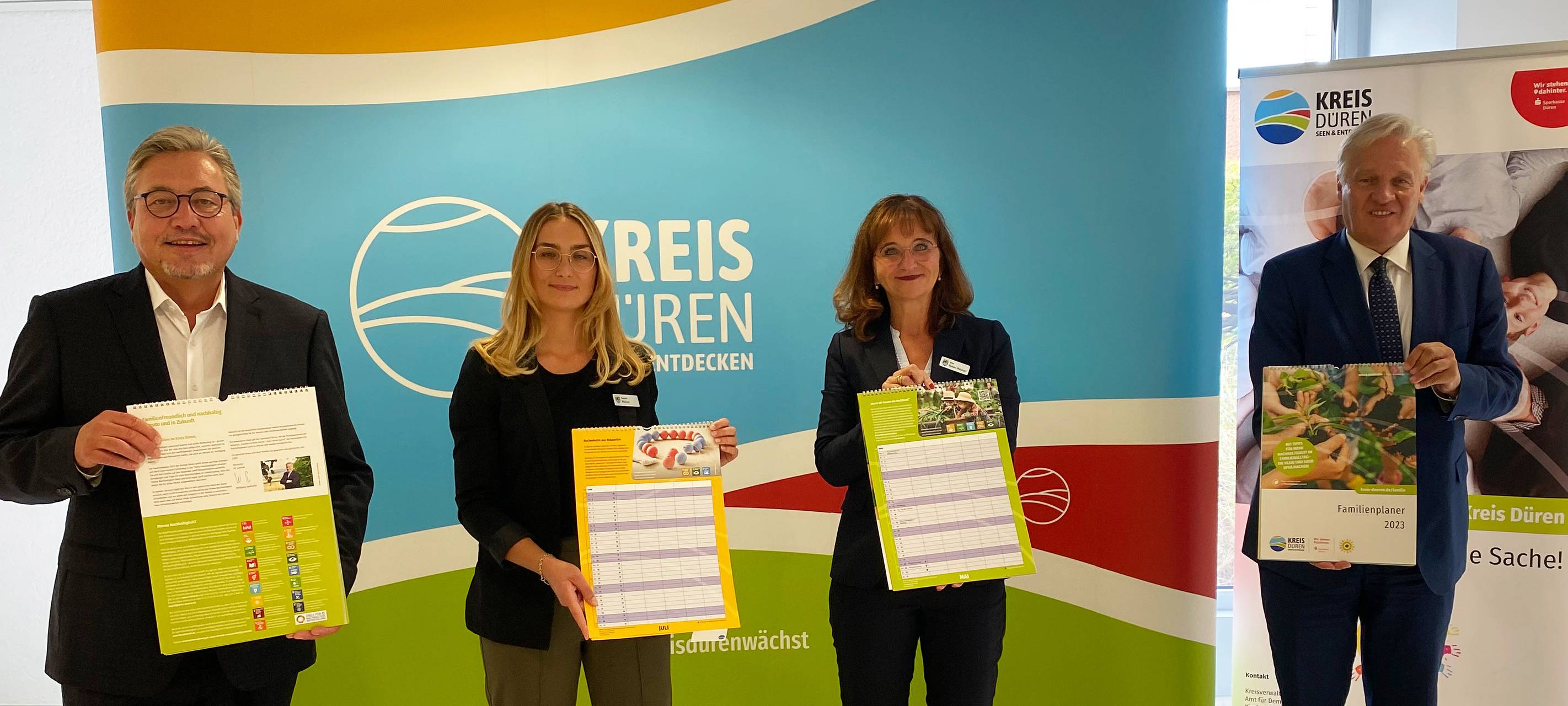 Familienplaner 2023 des Kreises Düren