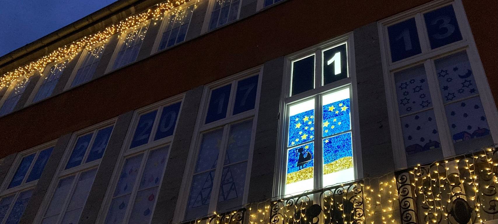 Die Fenster leuchten wieder
