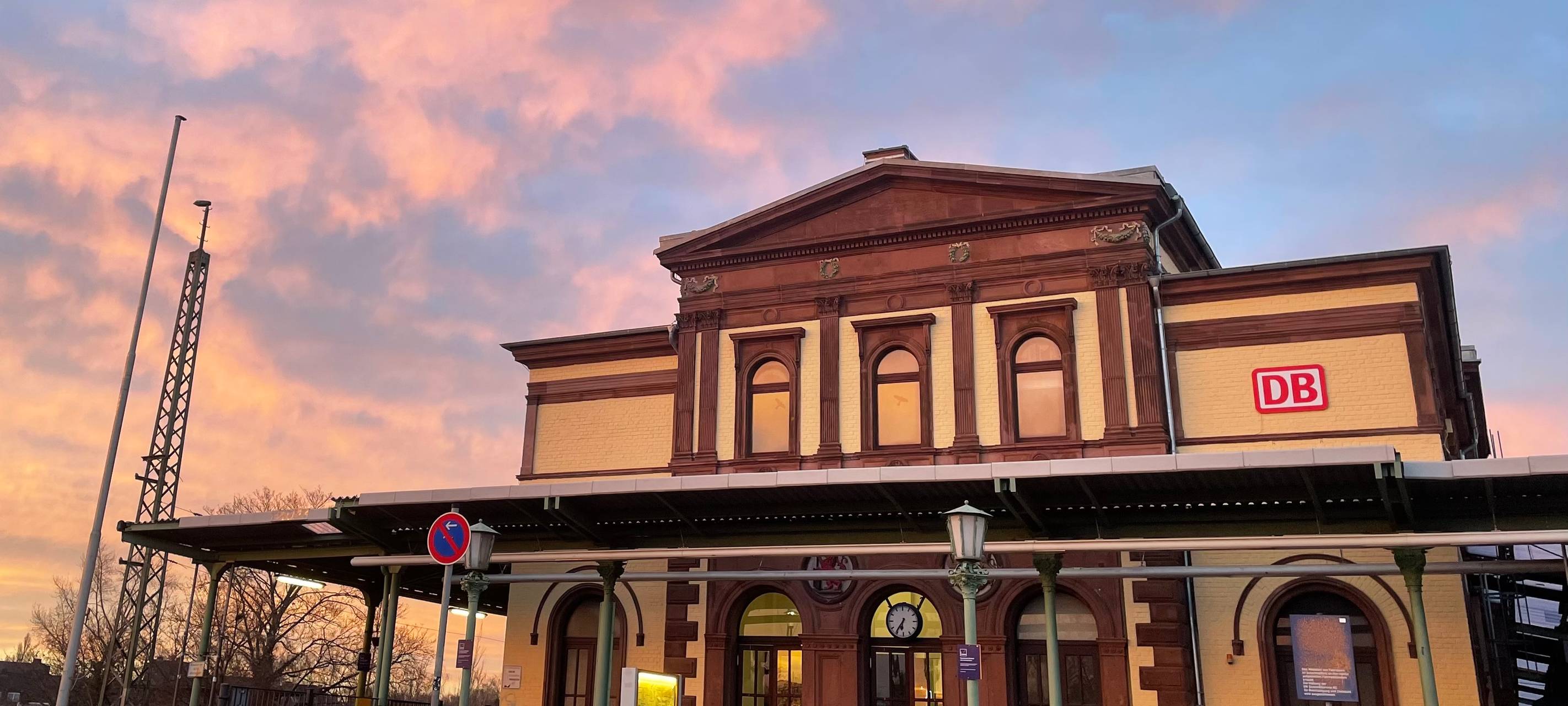 Dürener Bahnhofsmission bekommt Spende