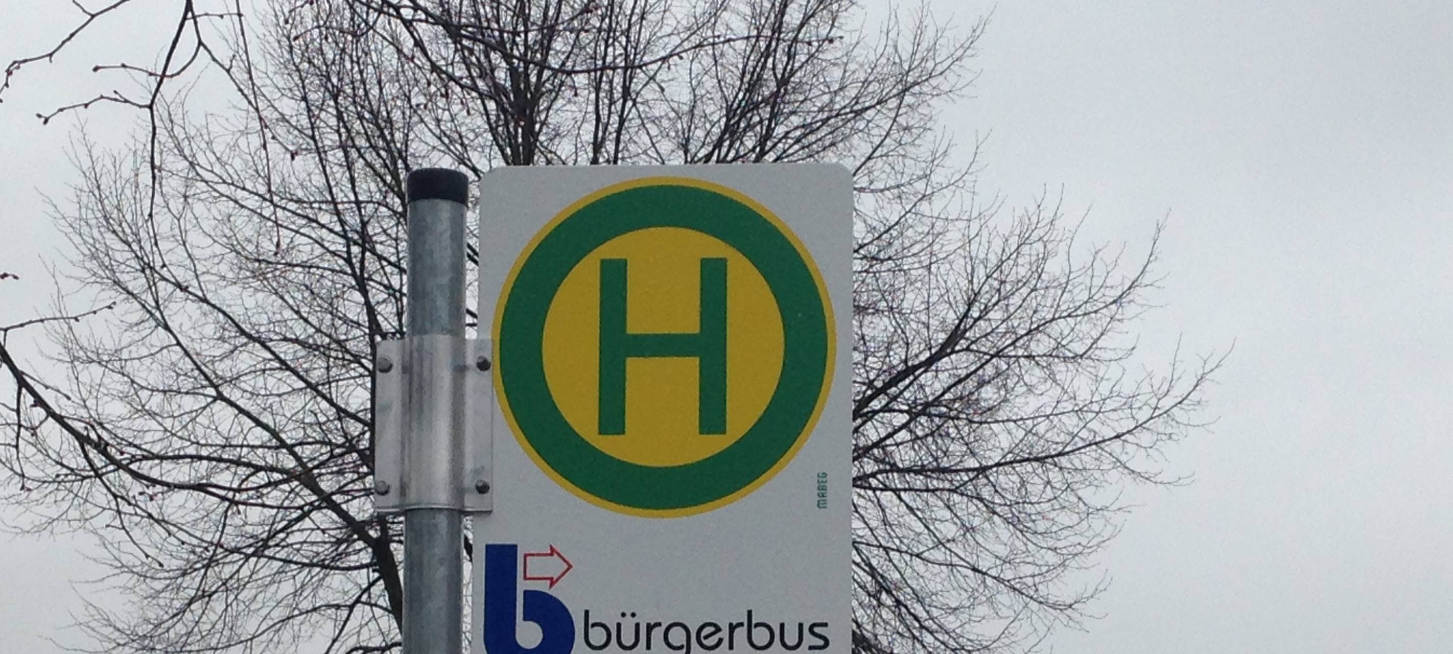 Bus in Werkstatt