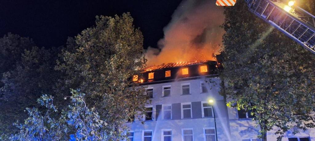 DN: Ermittlungen nach Brand laufen