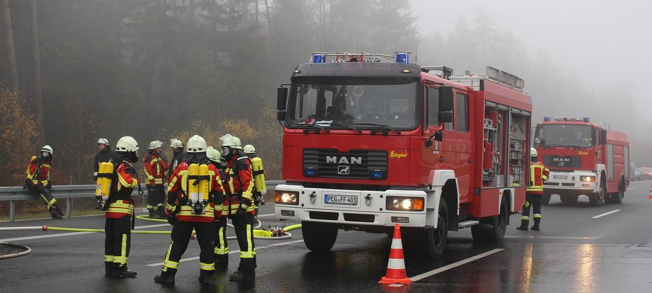 Verkehrschaos nach LKW-Brand auf A4