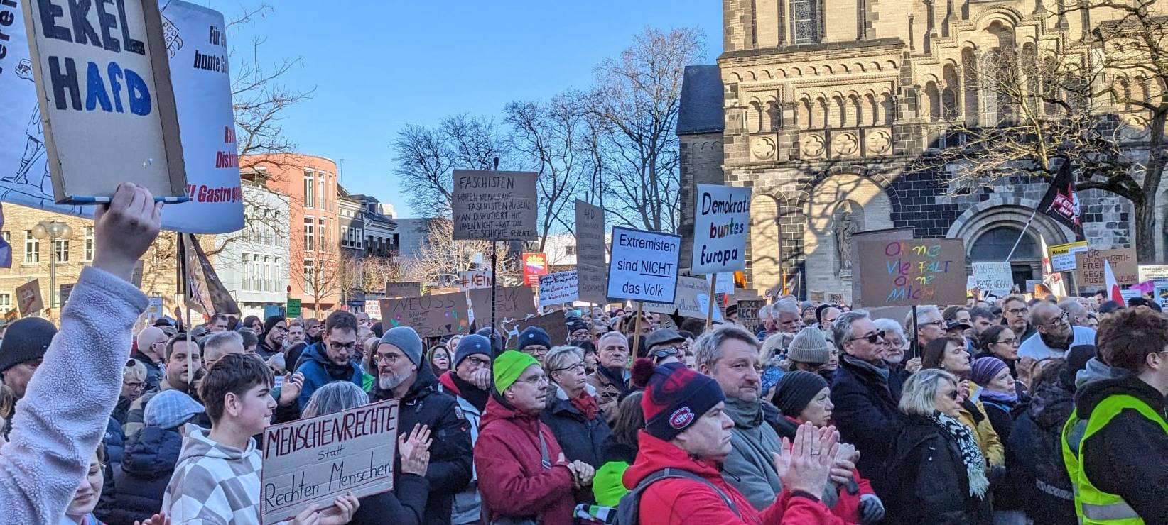 Demo gegen Extremismus in Jülich