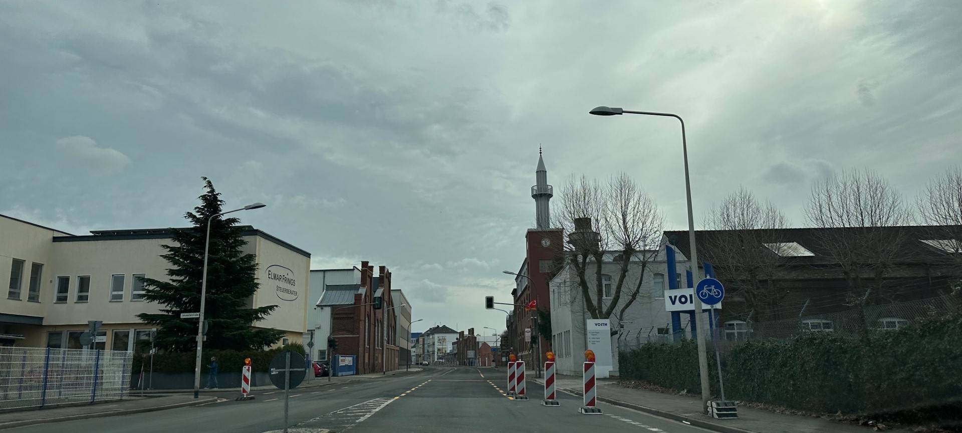 Veldener Straße wieder befahrbar