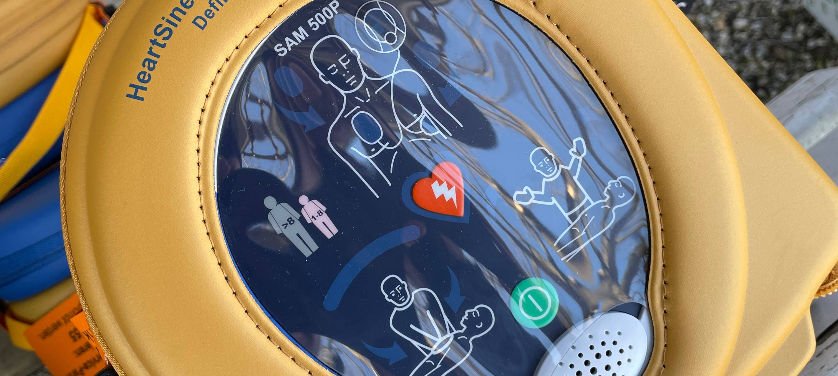 Defibrillatoren für Vettweiß