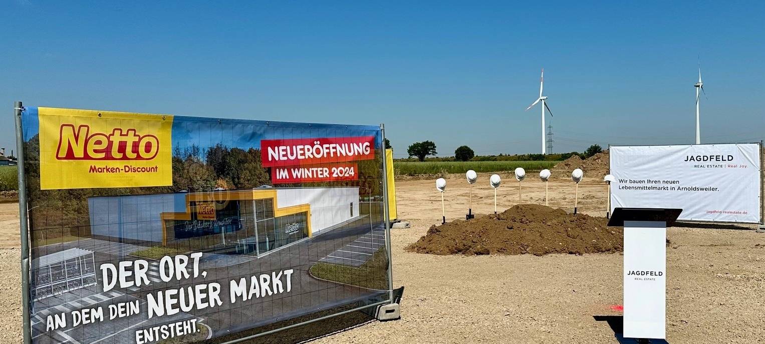 Erster Spatenstich für Netto-Bau