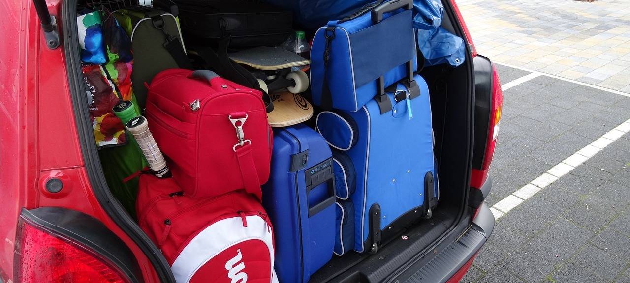 ADAC rät zu taktischem Beladen vor der Urlaubsfahrt