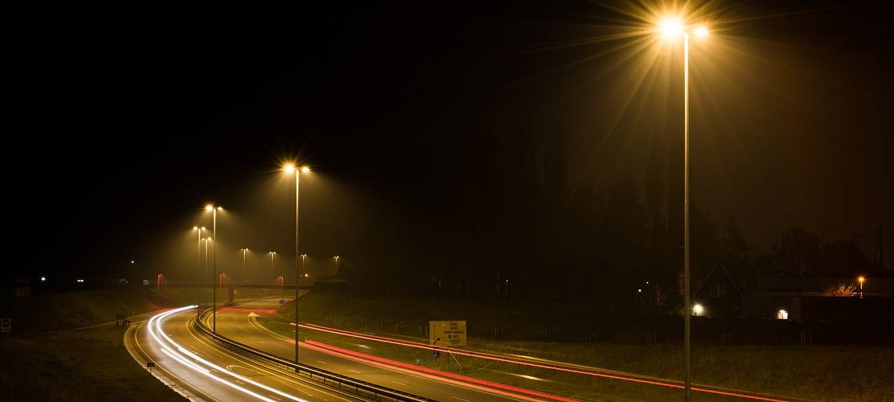 Inden bekommt Straßenbeleuchtung mit LEDs