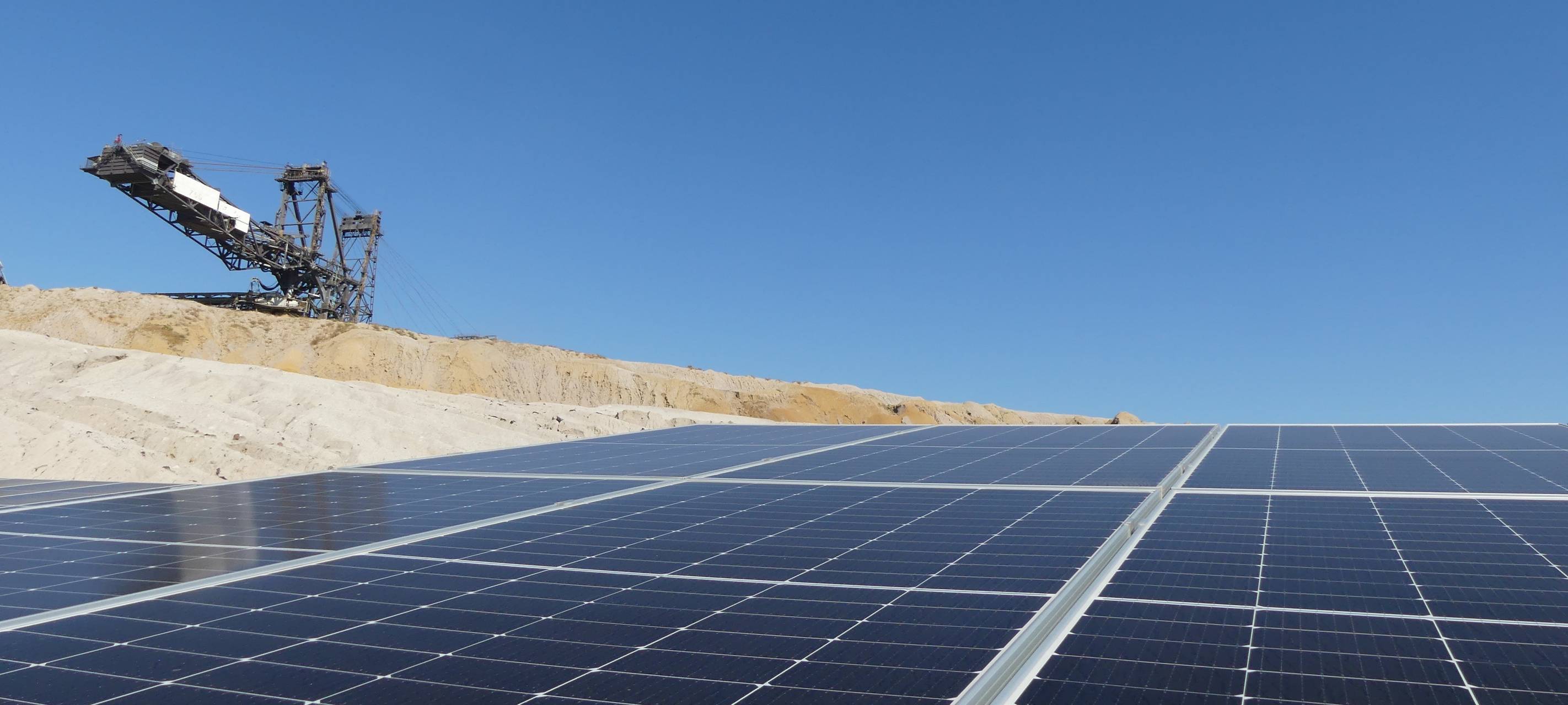 Neuer Solarpark im Tagebau Hambach offiziell eröffnet