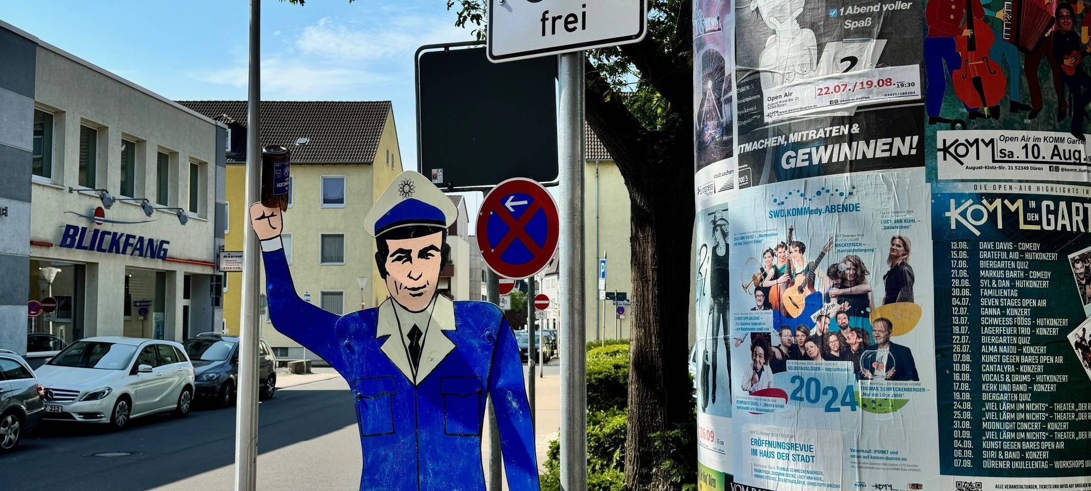 Kontrollen am Dürener Postbogen