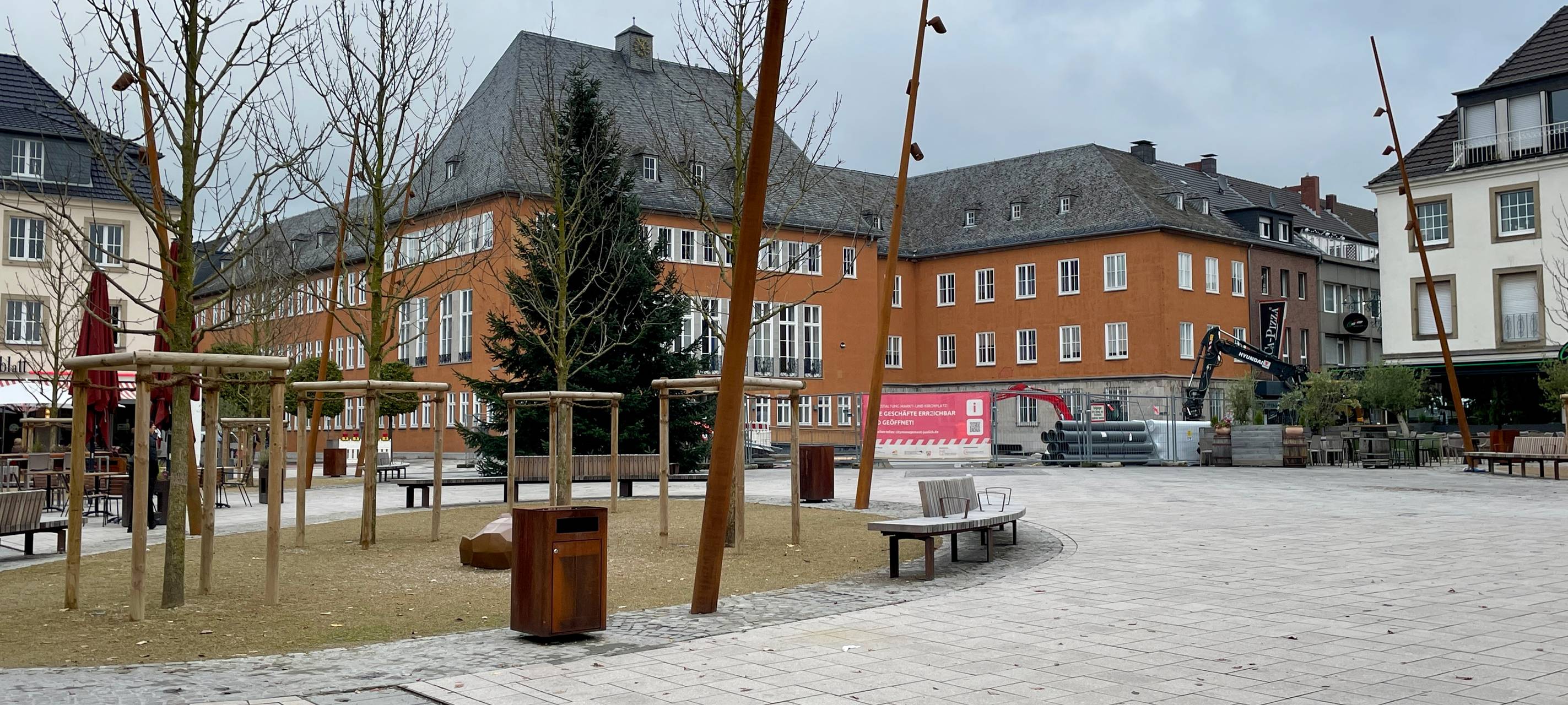 Marktplatz in Jülich ist fertig saniert