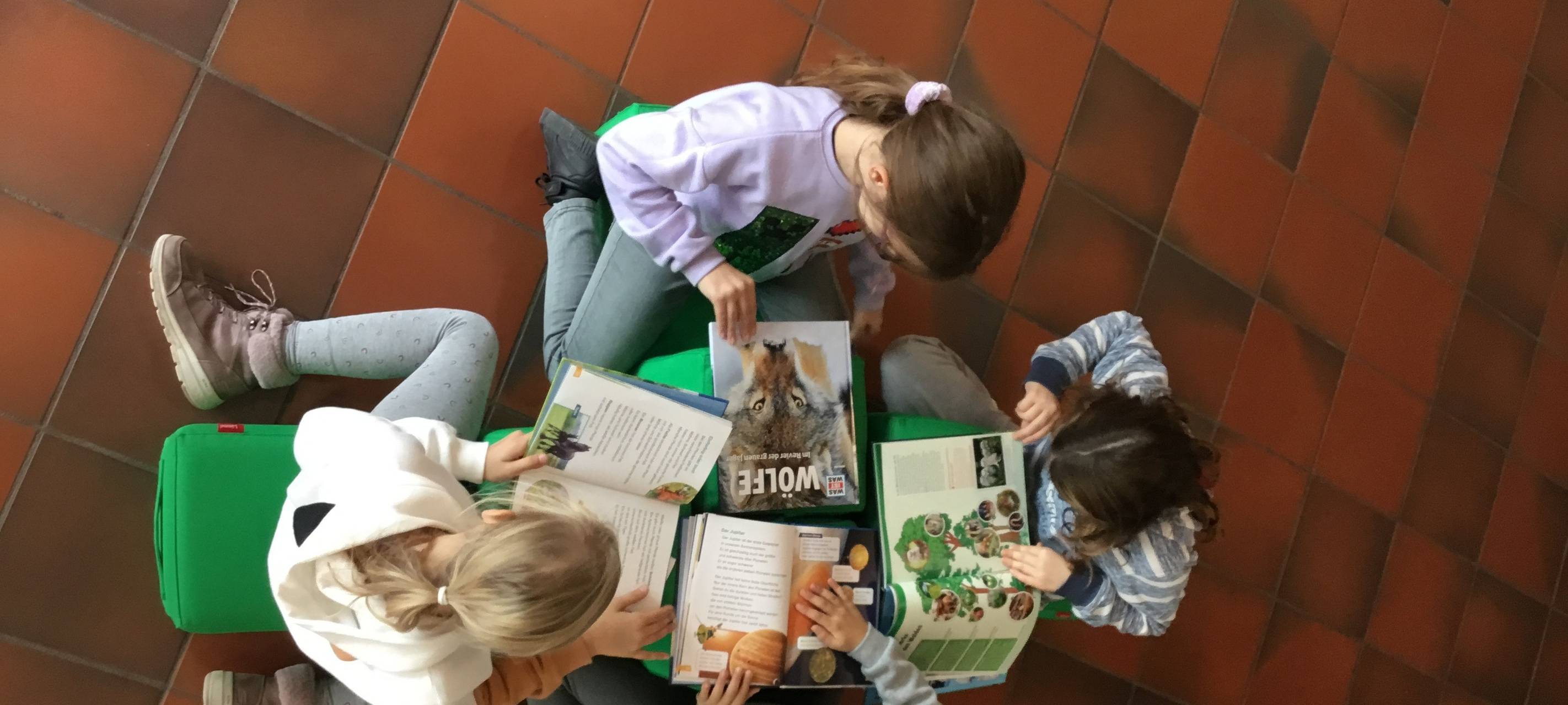 Neue Pausenhalle für die Regenbogenschule in Vettweiß