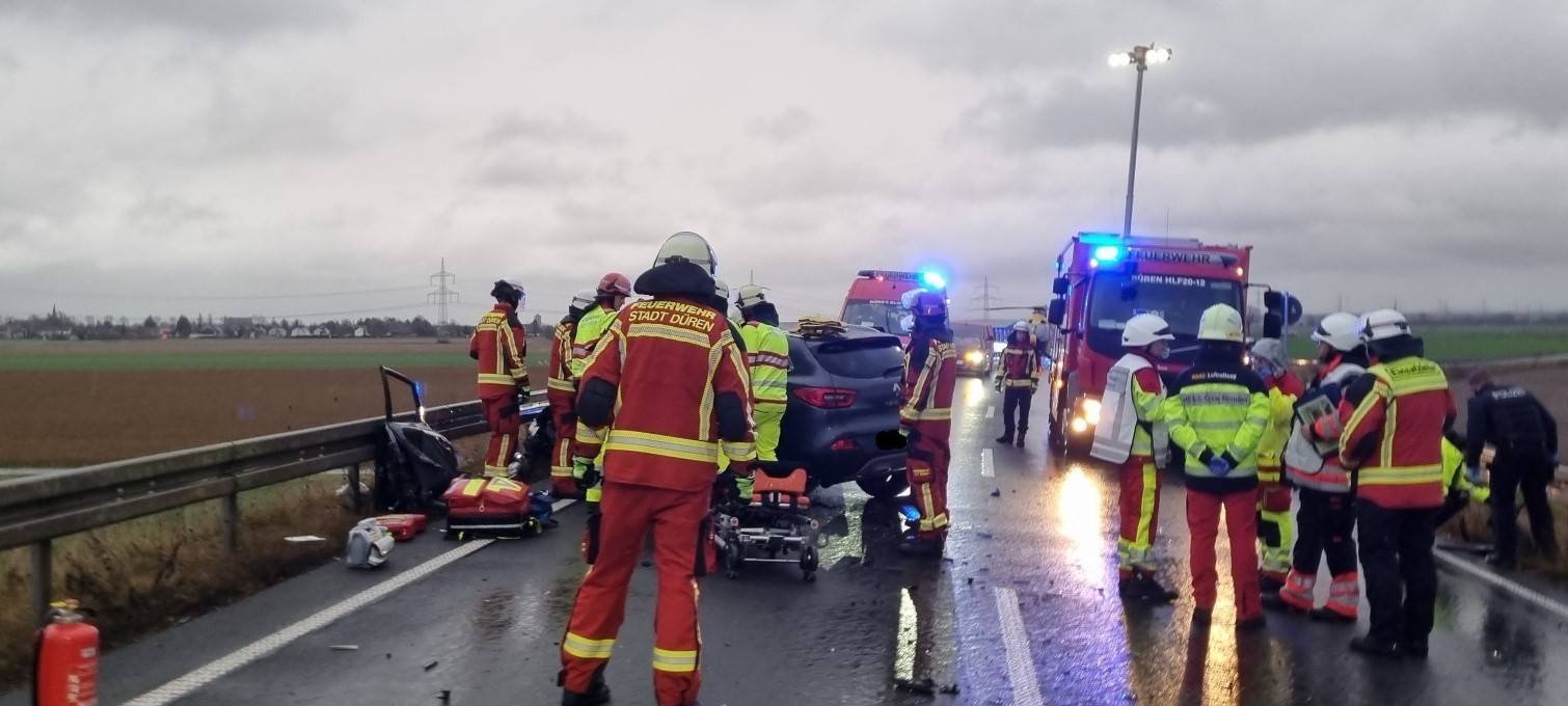 Mann stirbt an Unfallstelle